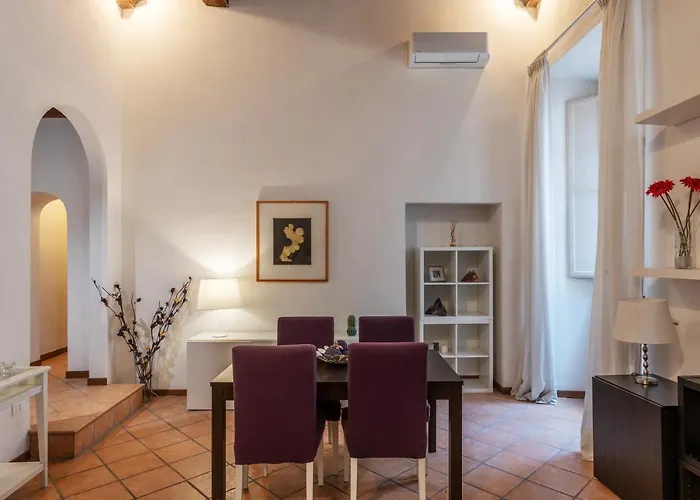 Guesthost - Pantheon Charming Apartment Rom
